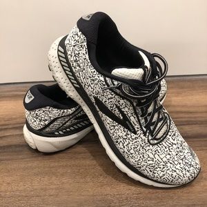 Men’s Brooks Adrenaline GTS 20 Size 10.5